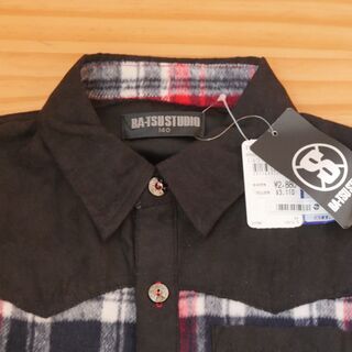 【未使用】サイズ140　アウターにも使える厚手のシャツ　男児子供服の画像