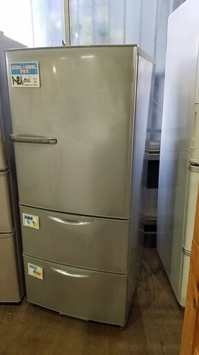 【管理IR012803-105】AQUA　2014年製　AQR-271C　3ﾄﾞｱ冷蔵庫　272L
