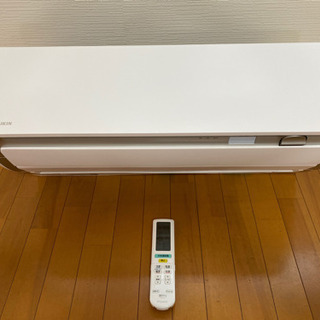 ?2019年製 DAIKIN(うるさらX)12畳用?取り付け工事込み‼️