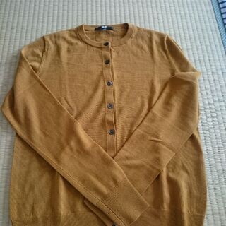 美品 ユニクロカーディガン譲ります❗の画像