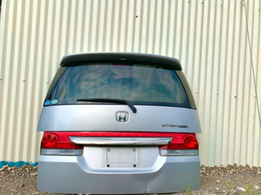 HONDA ステップワゴン　リアゲート