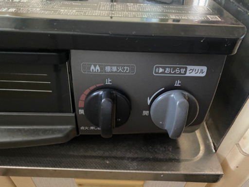 【受け渡し相手決定】リンナイ　LPガス専用　ガスコンロ　KG34NBK ガステーブルコンロ　左強火タイプ
