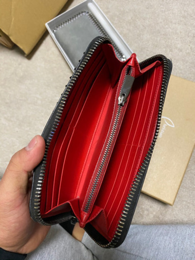 正規クリスチャンルブタン長財布