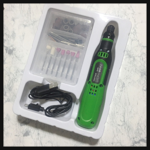 ご購入者様決定[未使用]コードレス ミニルーター 彫刻 研磨 穴あけ汚れサビ落としツールセット