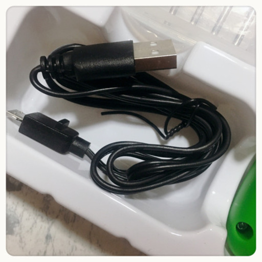 ご購入者様決定[未使用]コードレス ミニルーター 彫刻 研磨 穴あけ汚れサビ落としツールセット