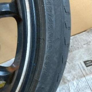 4本の内2本の溝はあり残り2本は少ないです。サイズは写メに載せてあります。盗難防止のロックナットにそれにあるから合うキットもあります。愛知県清須市までの画像