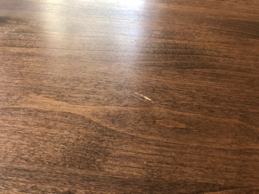 ダイニングテーブルセットです。