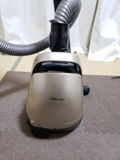 2019年製 TOSHIBA 掃除機 紙パック式 \nVC-PH7A
