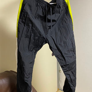 美品　ＧＵ　シャカシャカジャージ(Ｌサイズ)