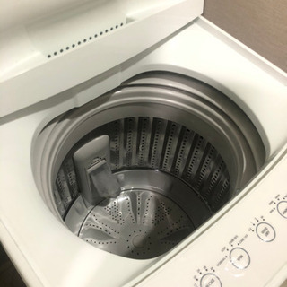 美品　洗濯機　2018年製の画像