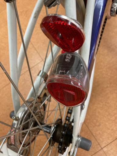 【引渡し予定者決まりました】★子供用自転車　22インチ　★ヘルメットとセット