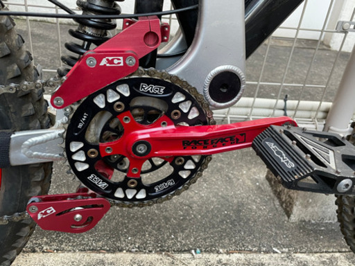 140000→120000円に値下げ。FOES最高スペックマウンテンバイク