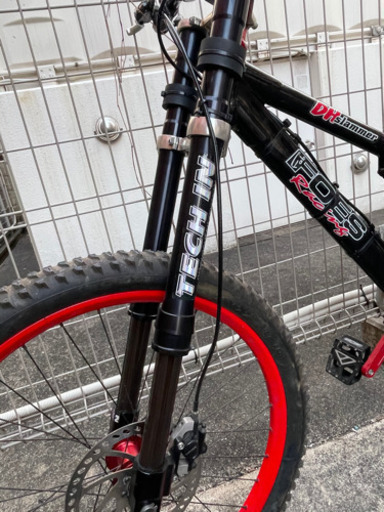 140000→120000円に値下げ。FOES最高スペックマウンテンバイク