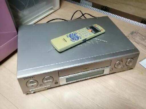 VHS ビデオデッキ