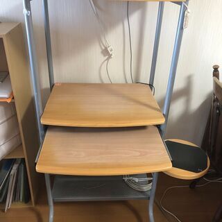 パソコンラック