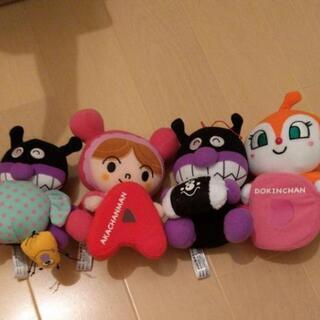 アンパンマン　ぬいぐるみ