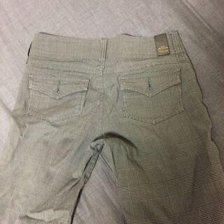 サムシング　ボトムの画像