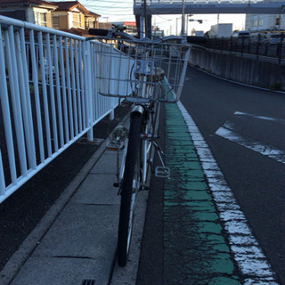 【 中古自転車】26インチ  ( シルバーメタリック )内装3速