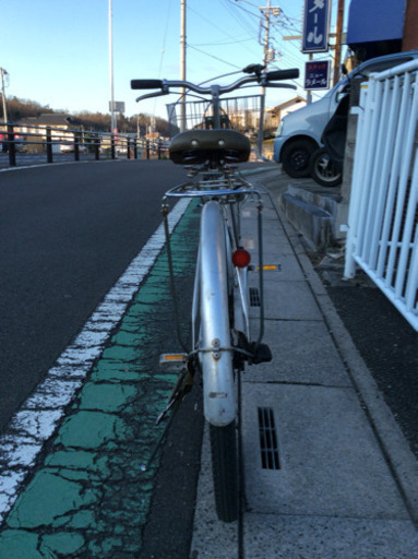 【 中古自転車】26インチ  ( シルバーメタリック )内装3速