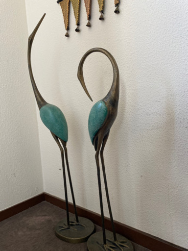 鳥の置物