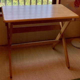 富士貿易　おりたたみテーブル　W８０✖️D４８✖️H６７cm  ...