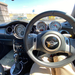 美車❗️ミニクーパー　ワンオーナー車　レザーシート　天張剥がれなし！の画像