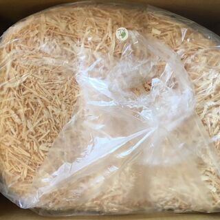 島根県産間伐材　ひのき　おがくず　４５L袋入り(約２kg) 