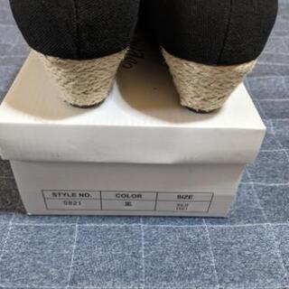 美品！ゆったり幅サイズパンプス👠の画像
