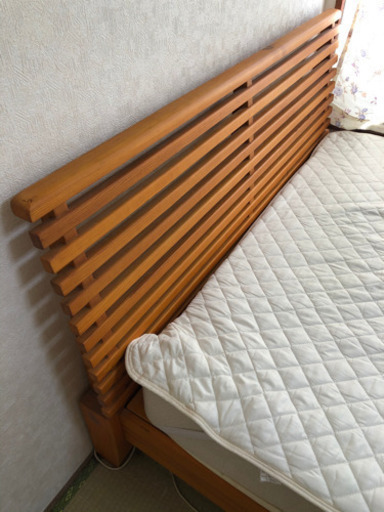 ナチュラルテイストのダブルベット