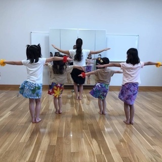 津田沼駅徒歩２分！タヒチアンダンス無料体験レッスン会を開催します！親子タヒチアンダンス始めませんか？親子ダンスしよう！の画像