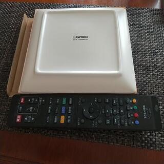 　週末値下げ新品キティちゃんの四角皿の画像