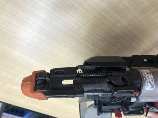 【?大幅値下げ!?】✨【引取限定】MAX　ＨＶ－Ｒ４１Ｇ１　高圧ネジ打機【うるま市田場】
