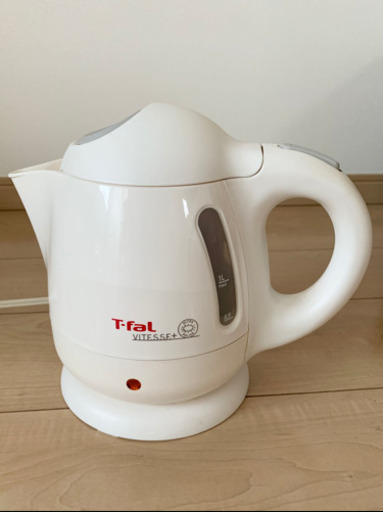【受付終了】T-fal　電気ケトル ニューヴィテス プラス 1L BF203922