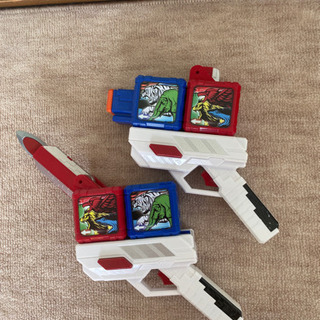 動物戦隊　ジュウオウジャー