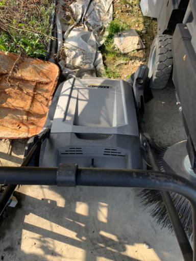 ケルヒャー　スイーパー　ＫＭ130/300ＲＤ