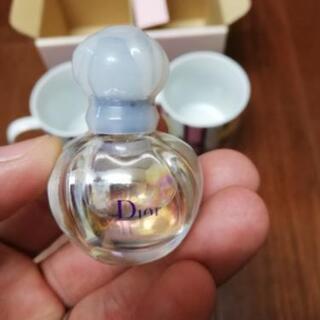 ank rougeのマグカップ　Diorの香水つけますの画像