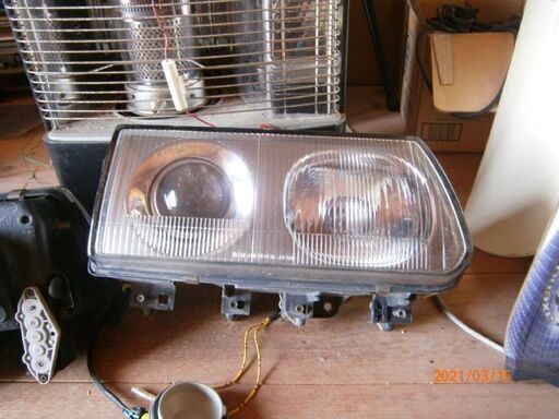 デリカ　Ｐ２５　Ｐ３５用ヘッドライト