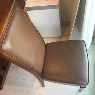 マルニ社製ダイニングテーブルセットの画像