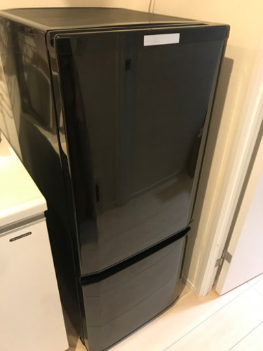 冷蔵庫　2017年製