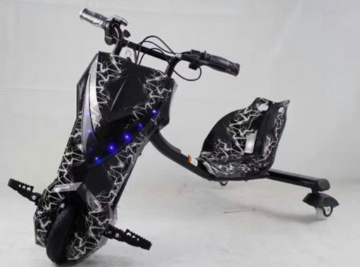 3輪ドリフトスクーター