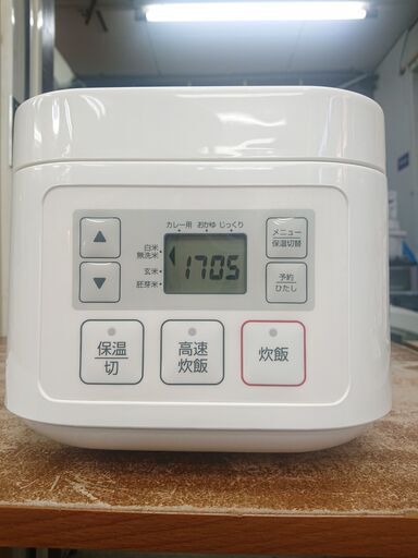 炊飯器　ニトリ　3合炊き　2019年製　SN-A5（W111）
