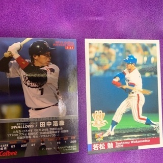 未使用 プロ野球 ヤクルトスワローズ Tシャツと野球カードの画像