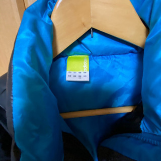 アディダス　ダウン　の画像