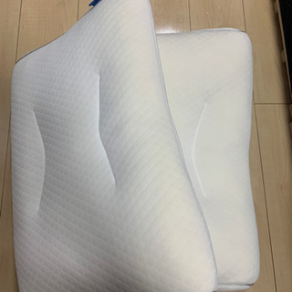 ドンキ　高反発チップ枕　２つ