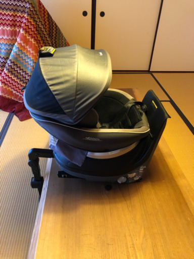 コンビ　combi チャイルドシート ネルーム　エッグショック　ISOFIXシリーズ スパークリングシルバー　NF-600