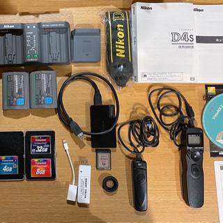 Nikon D4s ボディ〔中古〕バッテリー2つ、アダプター・ケーブル類付属。すぐ使用開始できます。の画像