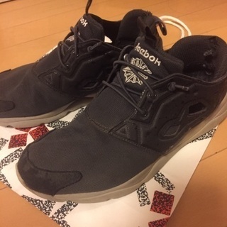 直接手渡 フューリーライト グレー27センチの画像