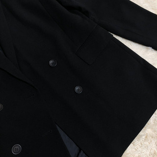 ブラックジャケットの画像