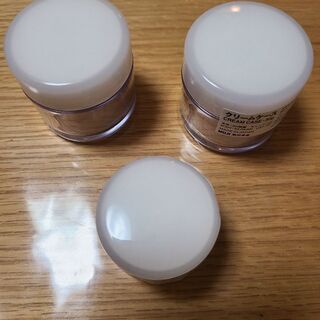 【新品・未使用】無印良品　クリームケースセットの画像