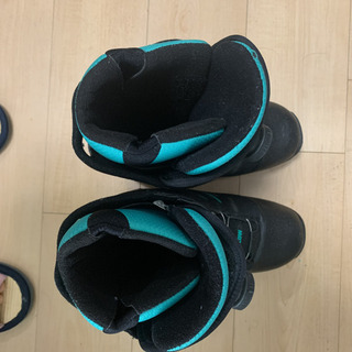 フロー　スノボブーツの画像